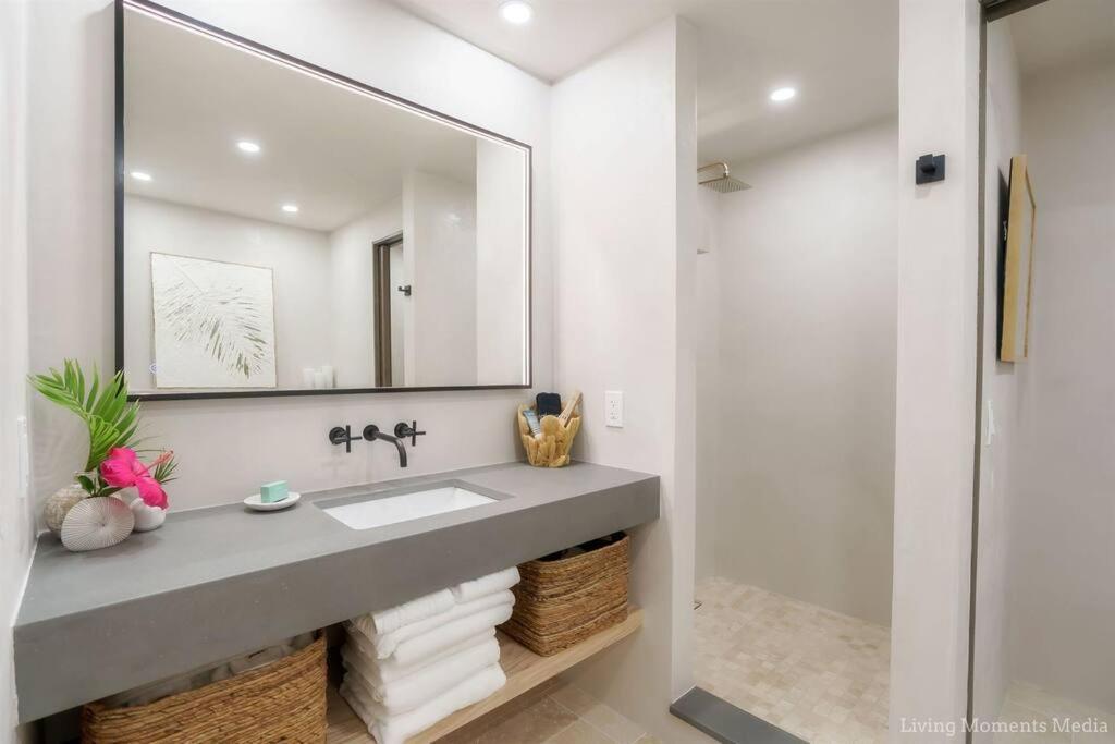 Aloha Moon - A Chic And Dreamy Modern Tropical Hideaway! Apartment Wailea  Exterior photo